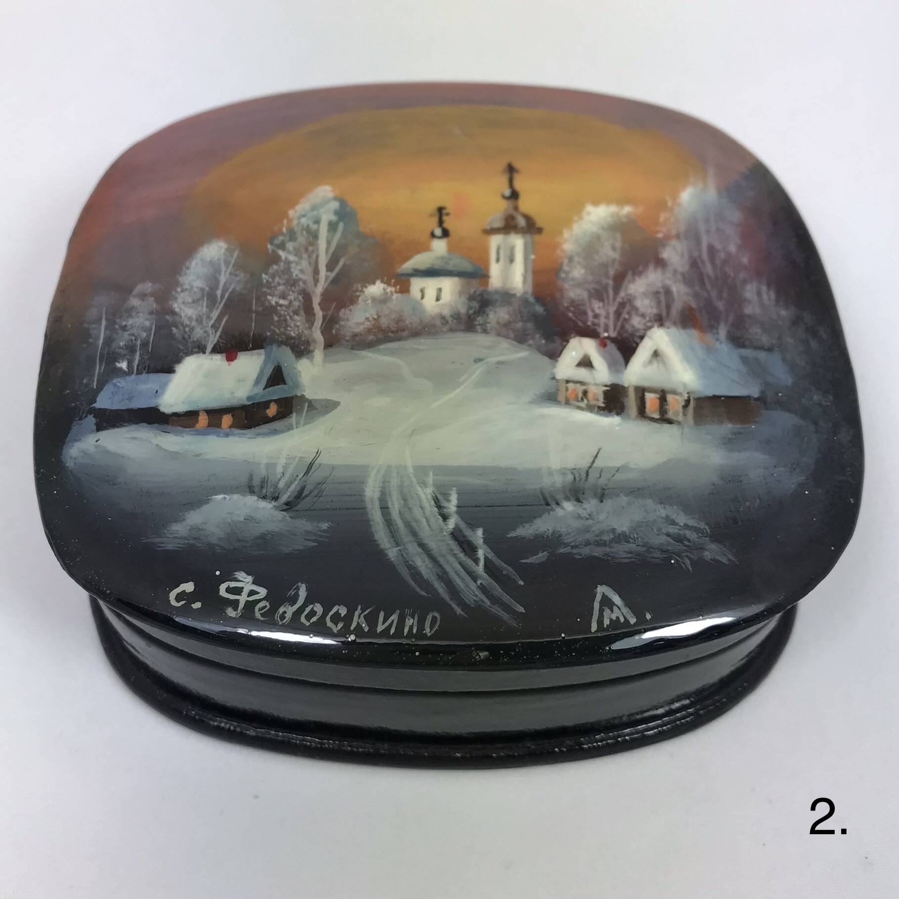 Лаковая миниатюра Федоскино, шкатулка "Зима" автор Л.Молодцов 90х80х30 мм