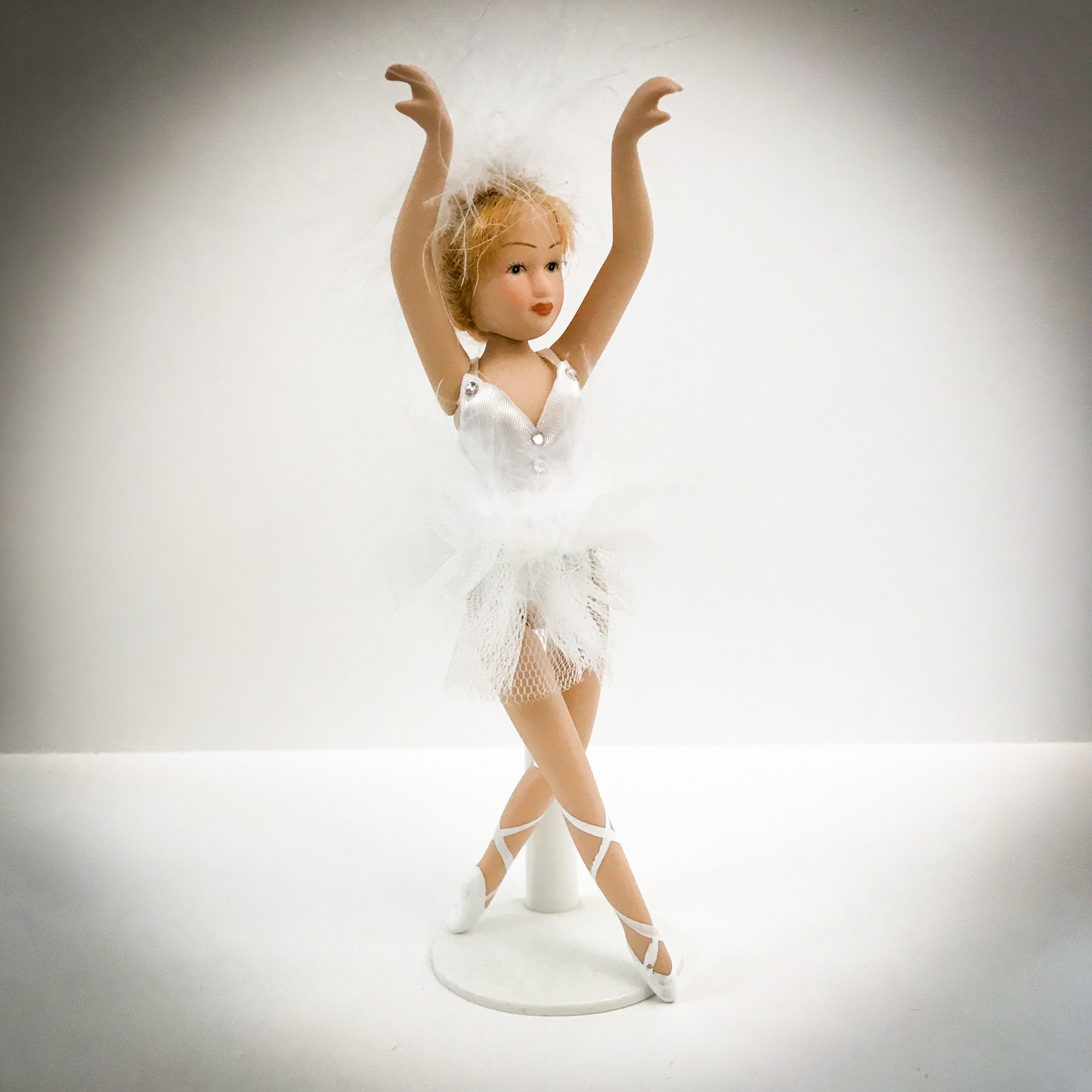 Кукла фарфоровая "Балерина" малая